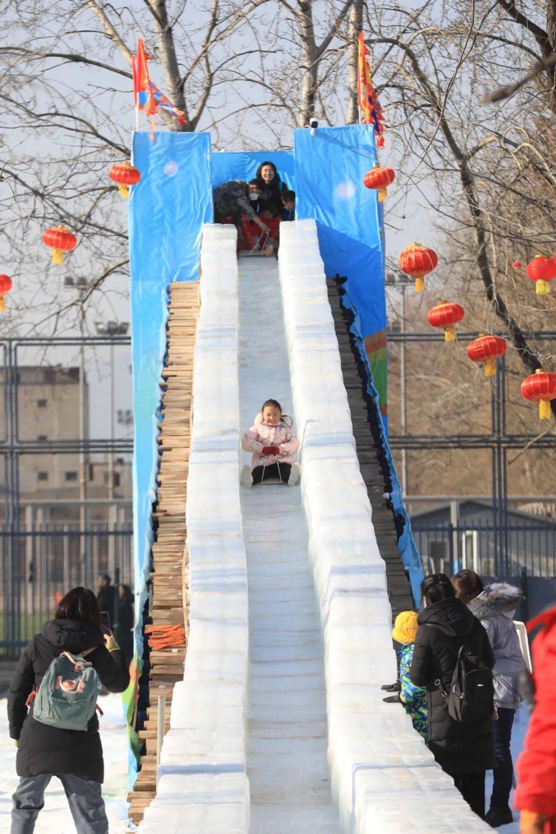 活动|来冰场撒欢！北京市属公园冰场、雪场逐渐开放迎客