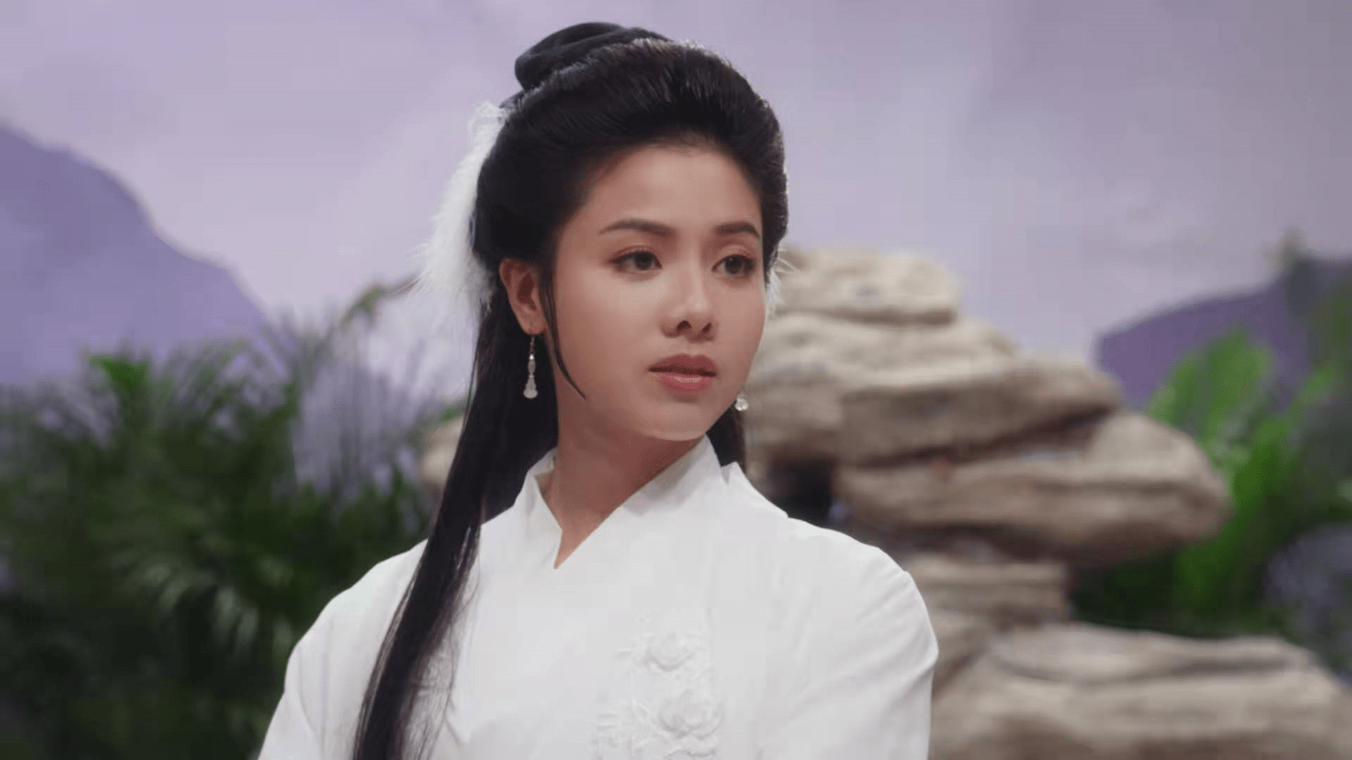 角色|TVB上位小花扮演小龙女，惊人仙气迷倒众人，气质不输李若彤