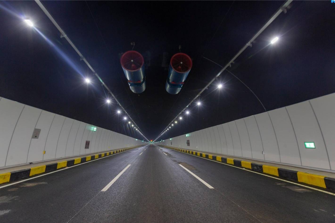 机场快速通道3分钟 6f6024b5403c4a02b9fac8ef4647e5be.jpeg