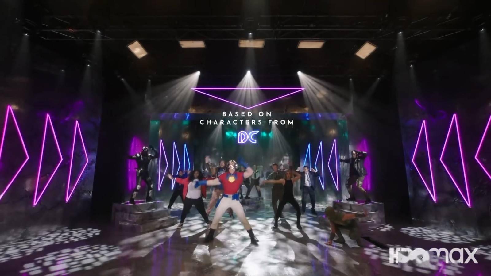 Wanna|《和平使者》魔性片头来了 赵喜娜携全卡司搞怪跳舞