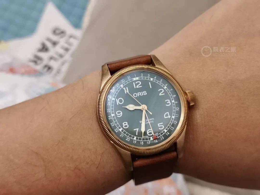 镜面公价1万多，这款表的颜值对得起价格