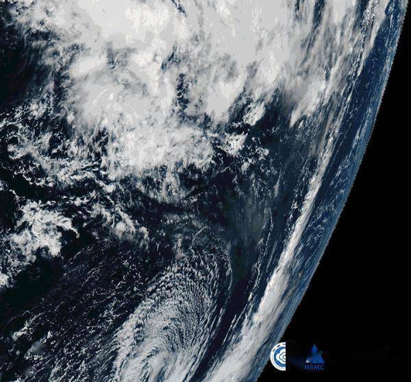 风云气象卫星看汤加火山喷发：好像地球打了个嗝