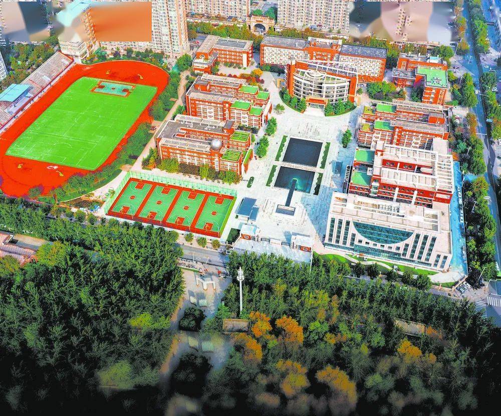 迎风奔跑在超越自我的生命赛场走近石家庄市第四十四中学感受体育文化
