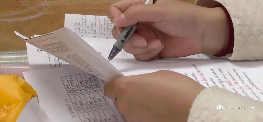 肿块|46岁女子陪读被气到急性脑梗死！厦门妈妈控诉“血泪”史：我辅导三年，现在乳腺肿块刚做完手术...