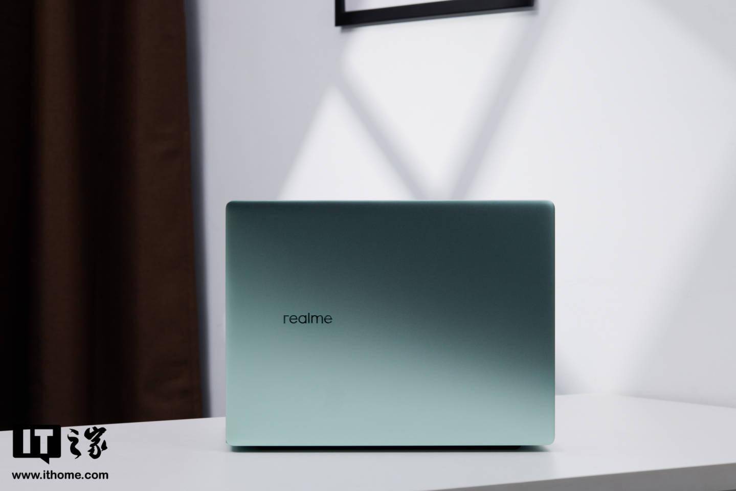 Book|【IT之家开箱】realme Book 增强版笔记本天空青色图赏