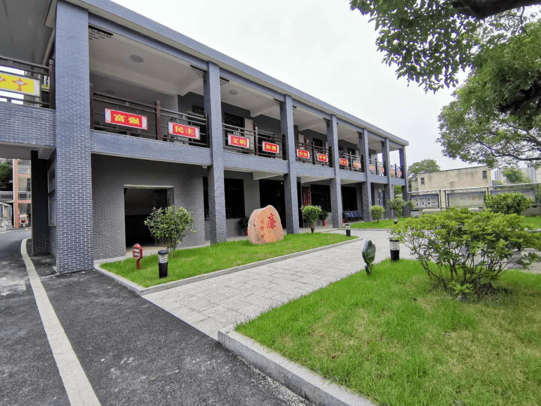 家门口的党校17看望城区丁字湾街道解题