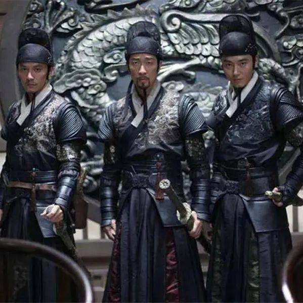 【历史拾遗】魏忠贤一手遮天,为什么却斗不过年仅17岁的崇祯_皇帝_宦官_皇权