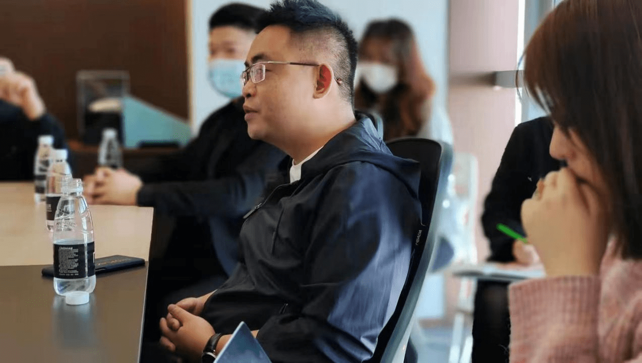 店匠科技ceo李俊峰表示,2017年店匠科技成立,2021年便入选了福布斯