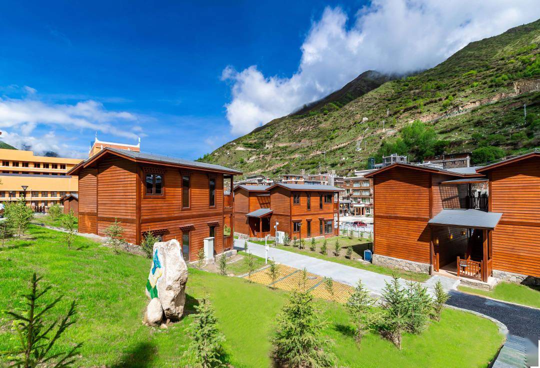 四川:金融服务助力文旅企业度过"寒冬"_古拉文_项目_容中尔甲