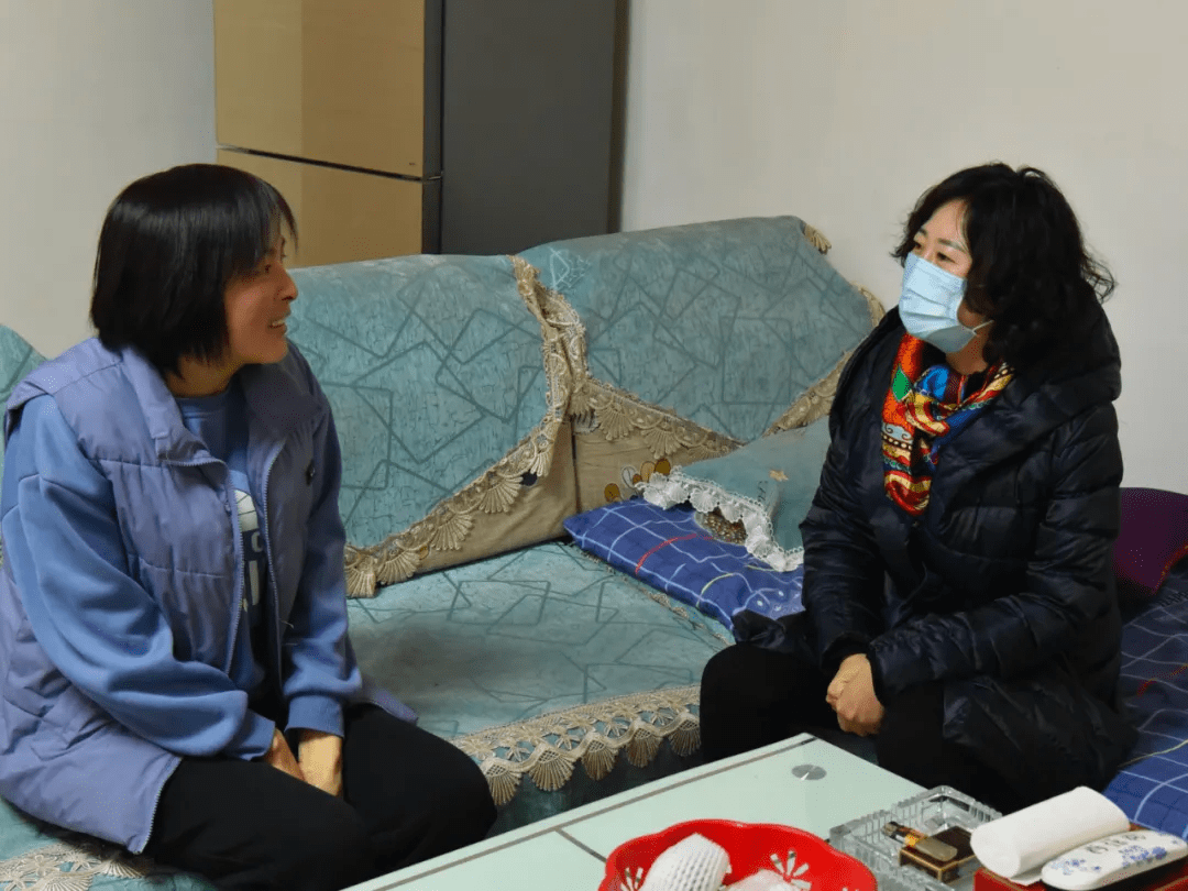 七里河区政府主要领导节前慰问辖区困难群众_生活_孙洋_政策