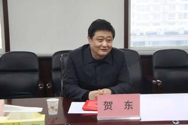 贺东副市长深入我局看望慰问全国公安系统二级英模周亮同志