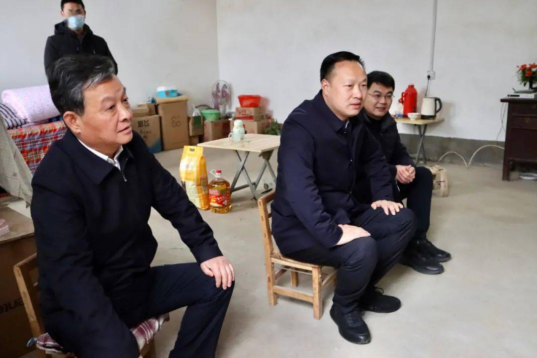县委书记王景育看望慰问困难群众_薛店镇_防控_郏县
