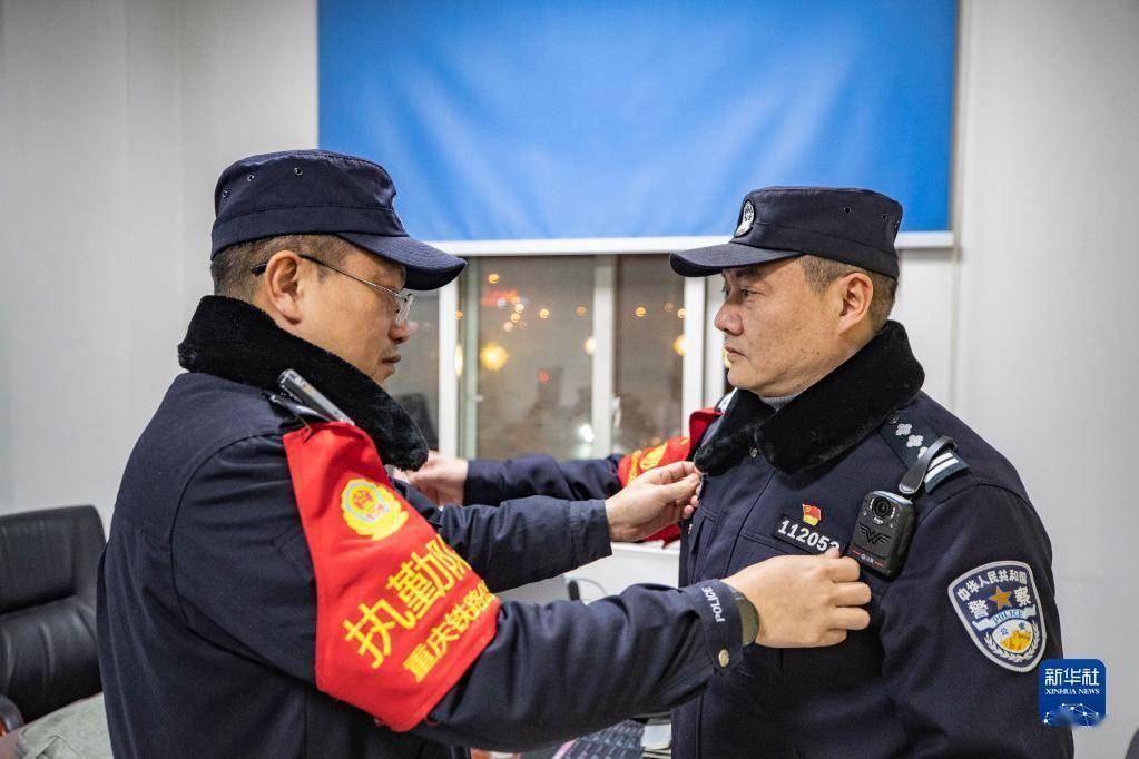 新春走基层丨数九寒冬里的“守车人”