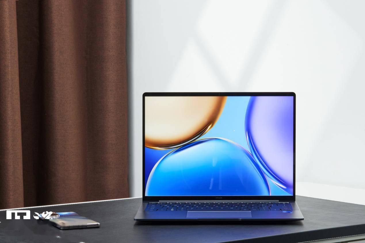 ThinkPad|荣耀MagicBook V 14 对比ThinkPad X1 Carbon :性能与质感的较量