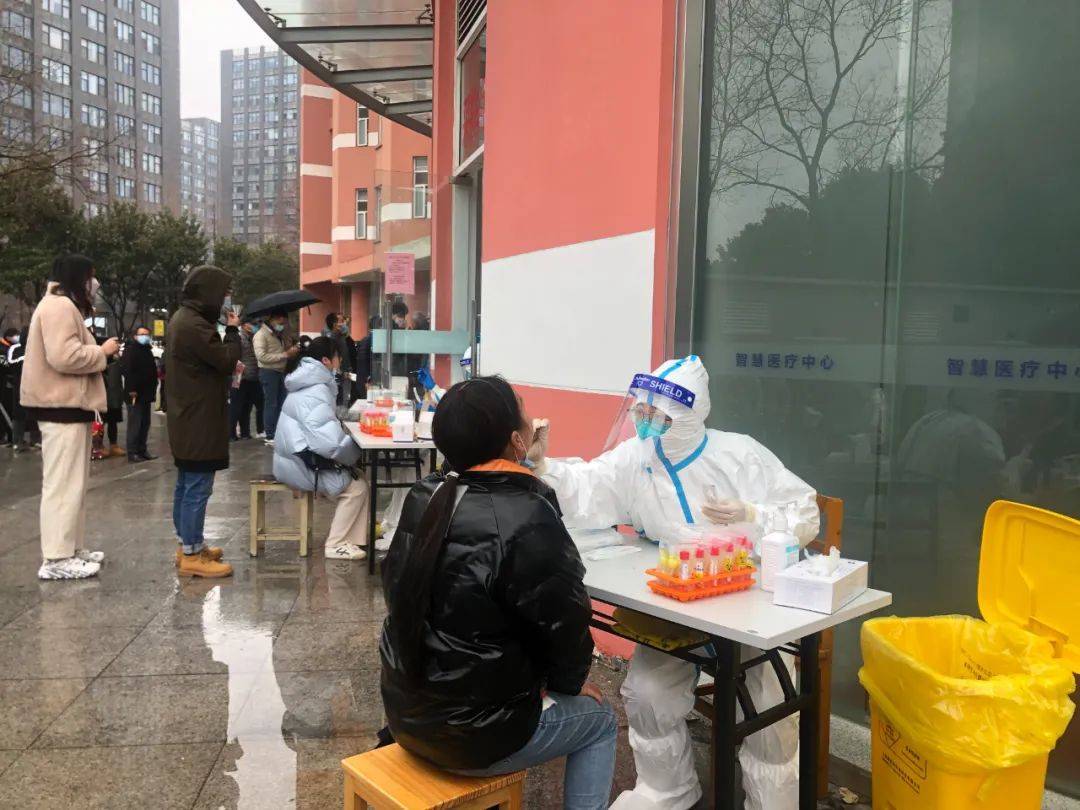 上海嘉定四家二级医院启用移动PCR实验室！