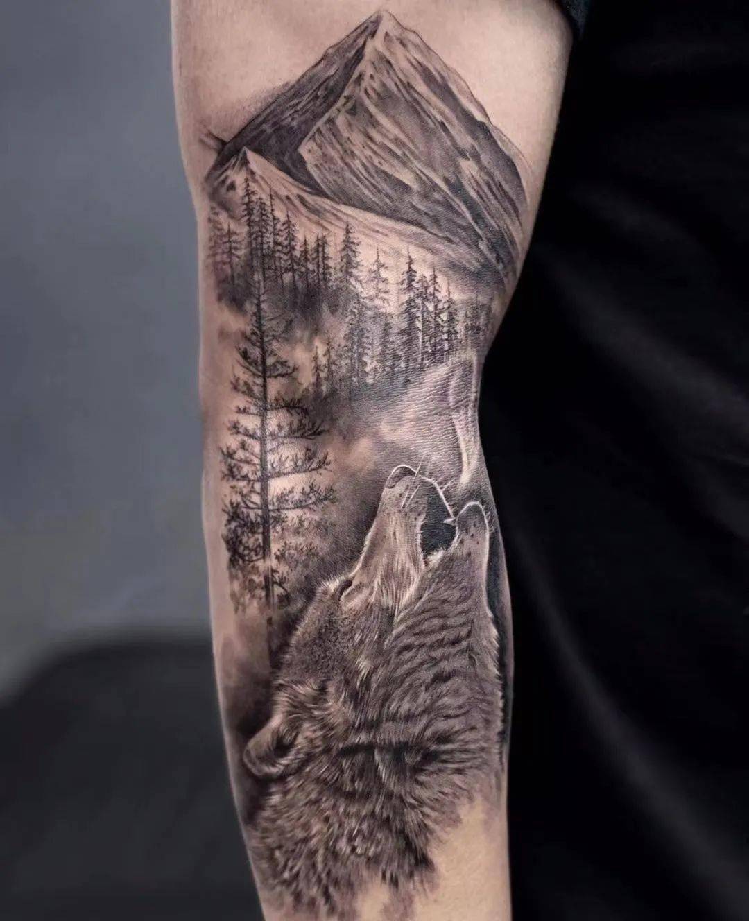 广袤的原始森林纹身