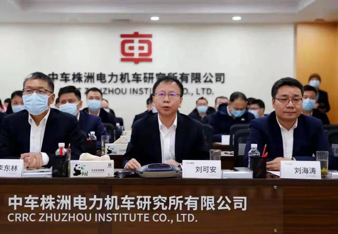 云端慰问温情不减李东林刘可安线上慰问售后服务人员