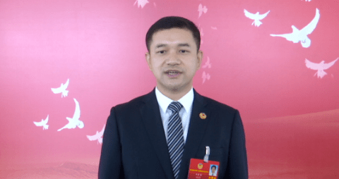 海南盛世欣兴格力贸易有限公司总经理,海口市青年联合会委员 李诗源