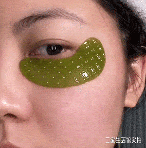 眼袋值得买丨最容易暴露年龄的这个部位,花个一百上下就年轻!