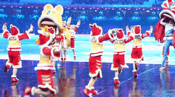 卢羽晨|追光 | 冬奥会开幕式上的“小萌虎”们来给大家拜年啦！