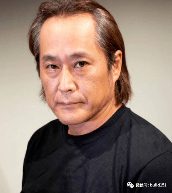 包括椿隆之,井上正大,西铭骏,佐野岳剧中高岩成二将饰演年过50岁成为