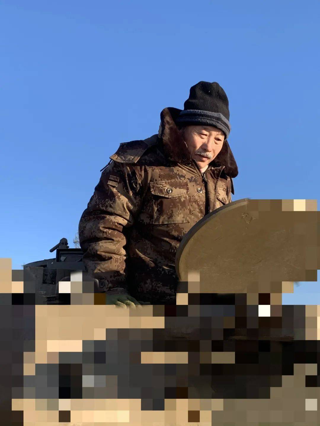 除夕向兵工人致敬