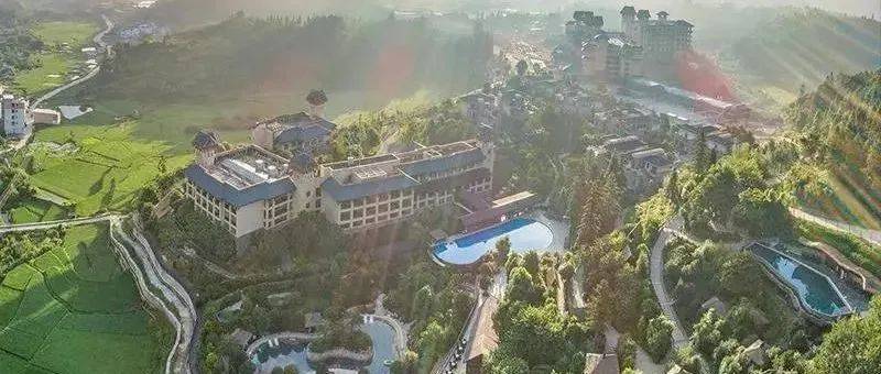 【贺州自由行】贺州最美温泉度假村~西溪森林温泉899元劲爆抢购！全新温泉区、100米恒温游泳池，入住新酒店主楼房带独立泡池_地热_元素_边际