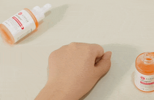 医学长了脂肪粒到底挤不挤?一分钟教你处理它的正确姿势!