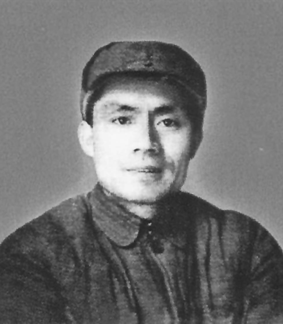 邓发：我国工人运动的著名领袖之一_中国共产党_香港_苏区中央局