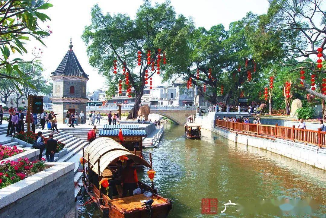 永庆坊,仁威祖庙,西关大屋保护区,荔枝湾大戏台等,是广州最纯正,最