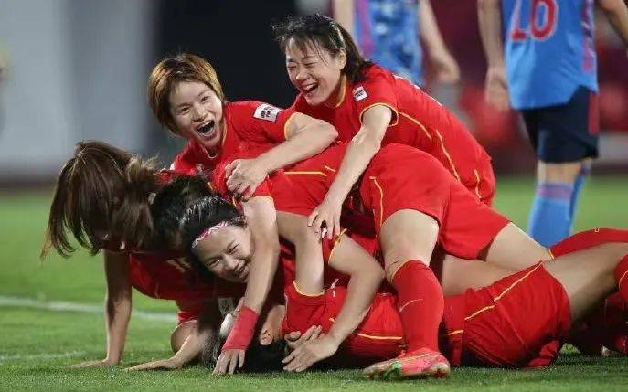 微博|点球淘汰日本队！“你永远可以相信中国女足！”