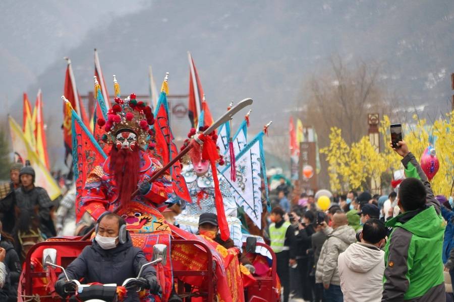 西山|三秦大地年味浓|看宝鸡西山社火 红红火火过大年（组图）