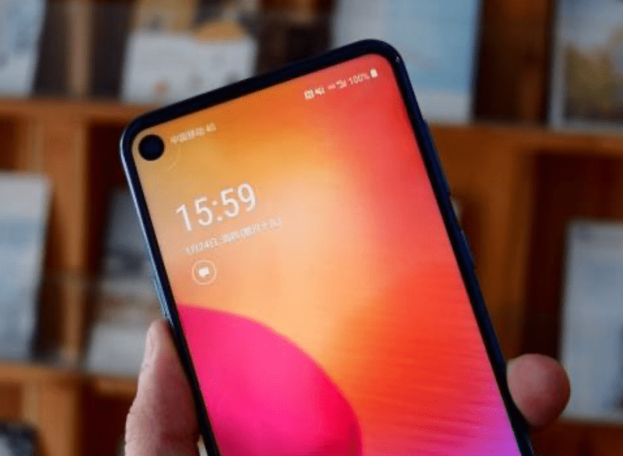 说出来你可能不信，曲面屏的诞生只是为了贴合臀部。