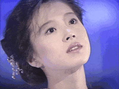 脸部鞠婧祎捂着全网的生图,居然还是流出了···