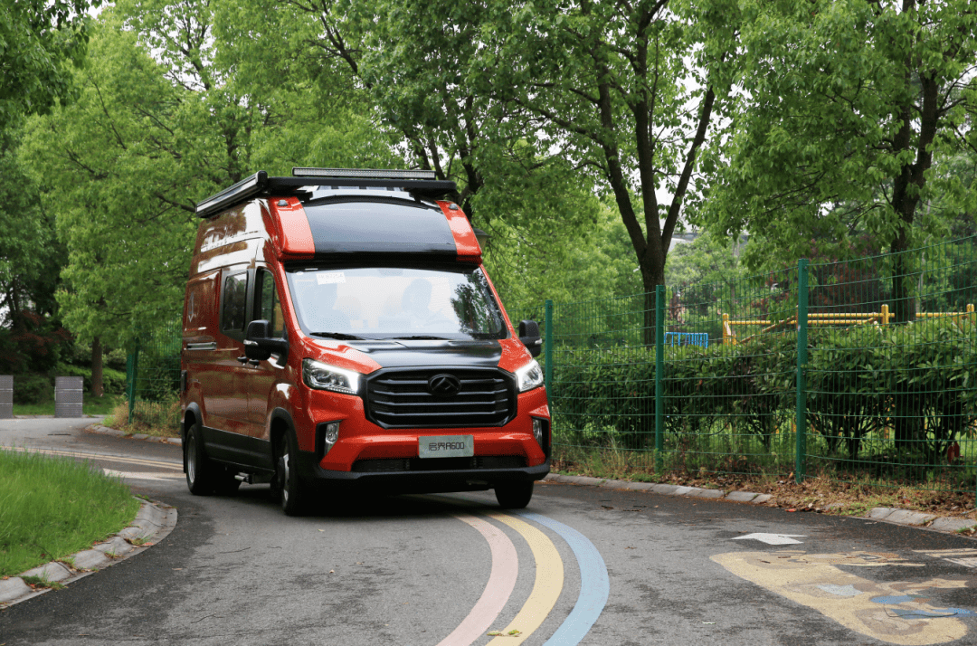 摩登时代瑞弗启界r600