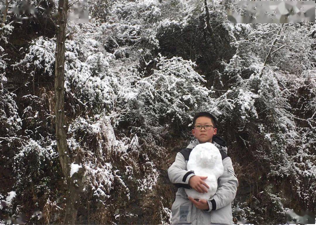雪容融图片高清图 e99568218e9348769319842f2c54c79f.jpeg