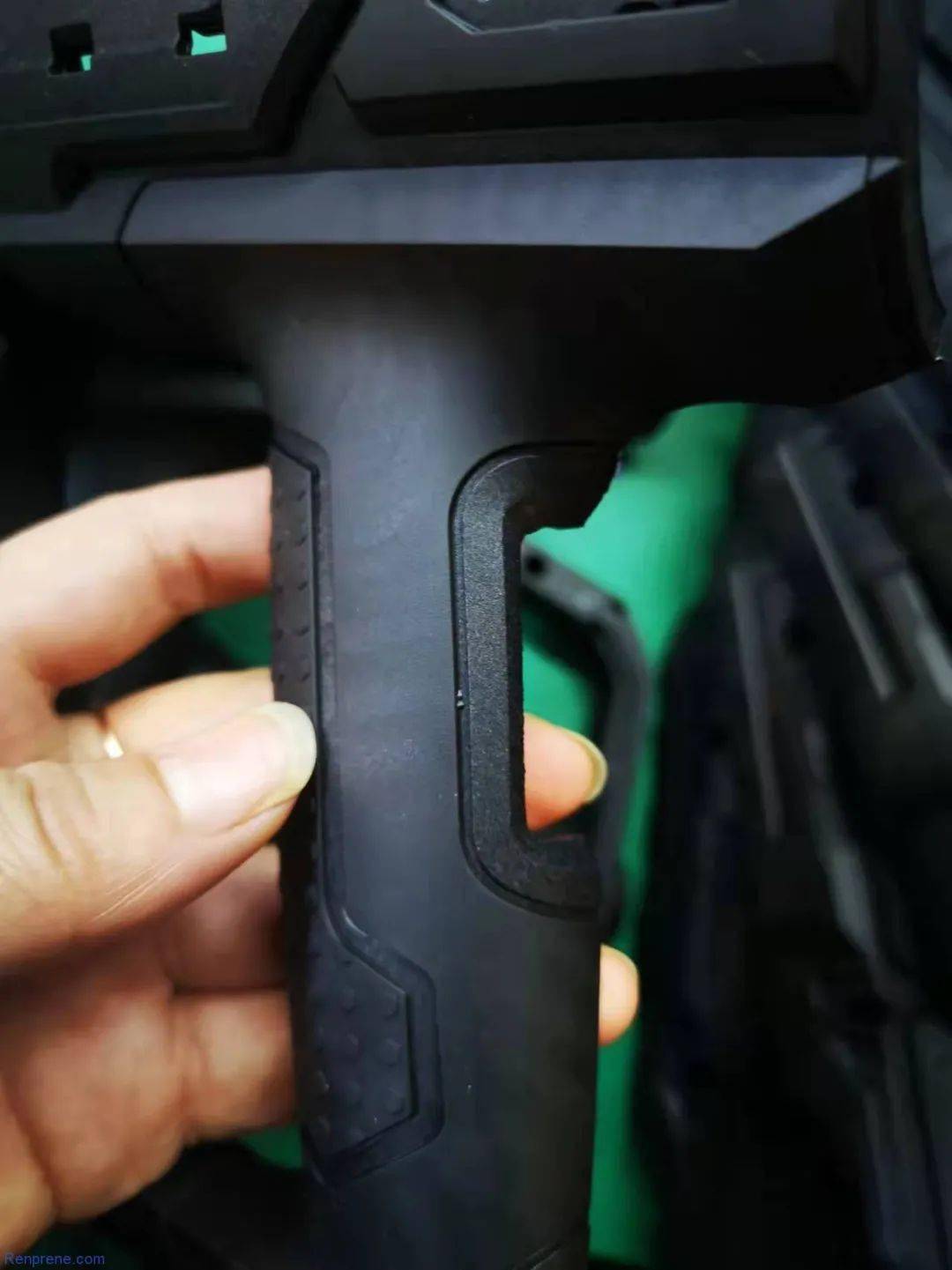 注塑件有波浪纹是怎么解决