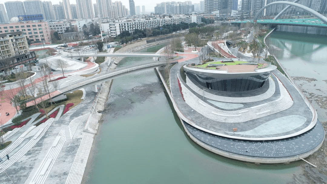 空间|预计今年上半年正式投用!成都首个漂浮公园要来了