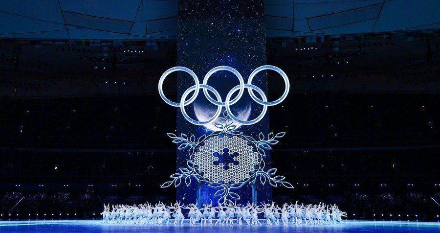 中国浪漫如何炼成 为冬奥72岁的张艺谋和团队无数次地推翻 重来 水墨 动画 开幕式