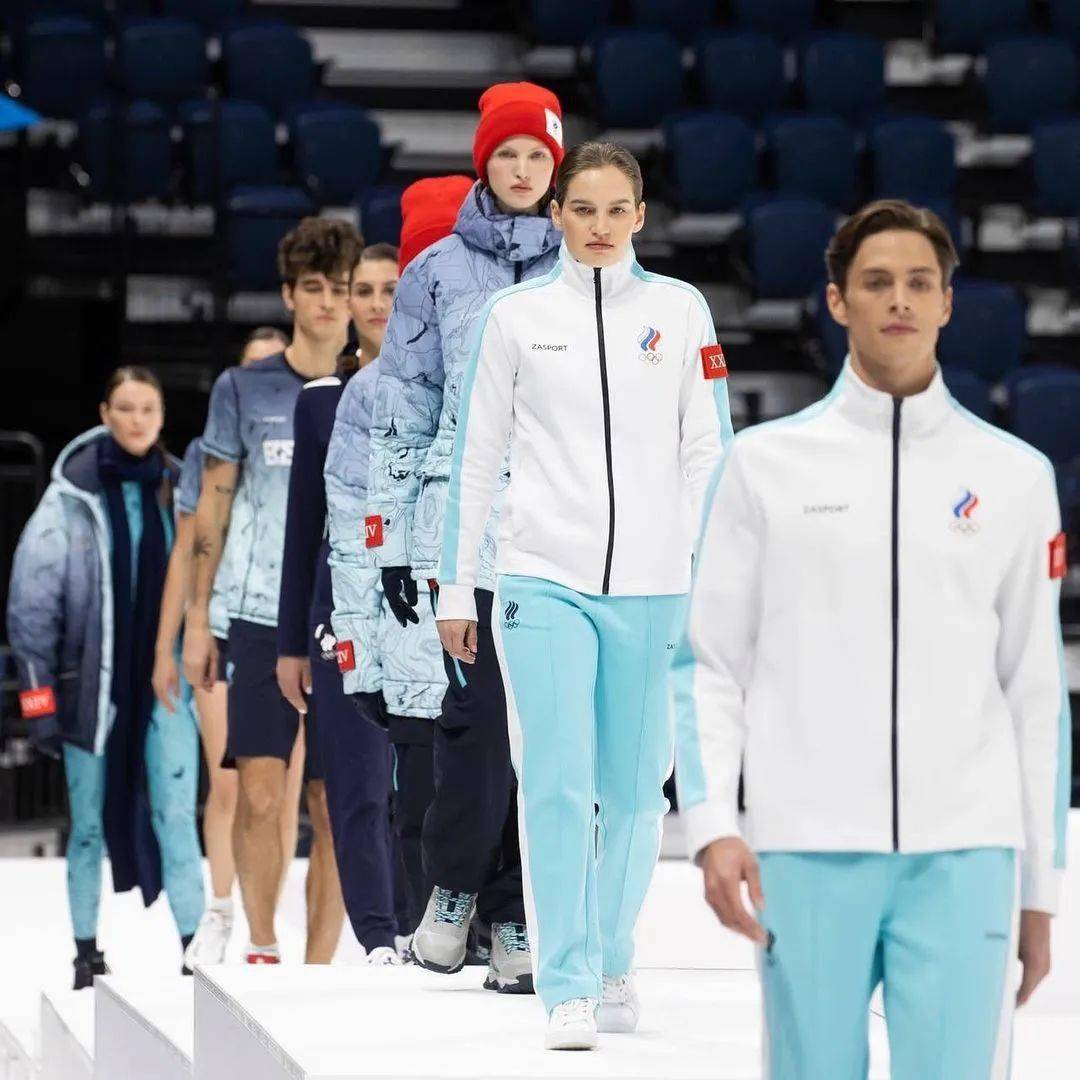 冬奥会外国运动员服装图片