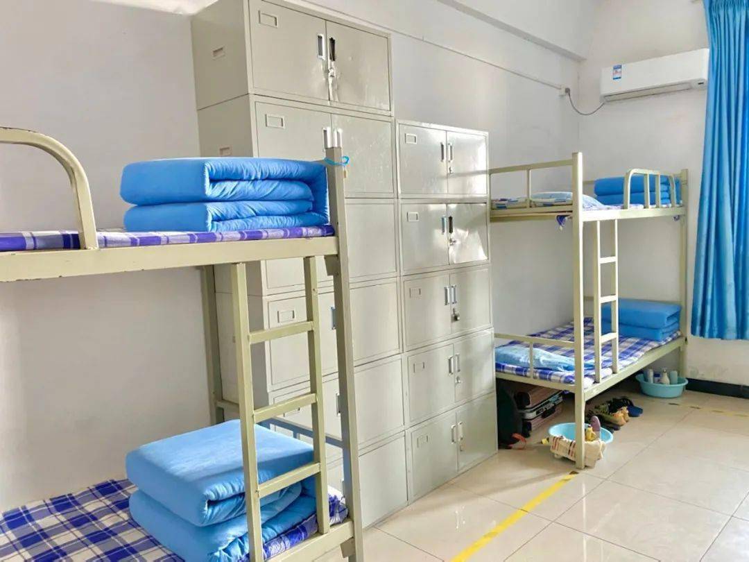 青岛海洋技师学院隶属于青岛华通国有资本运营(集团)有限责任公司,与