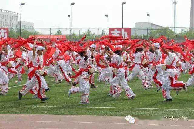 西农的"错位时空"……_腰鼓队_实验_教学楼