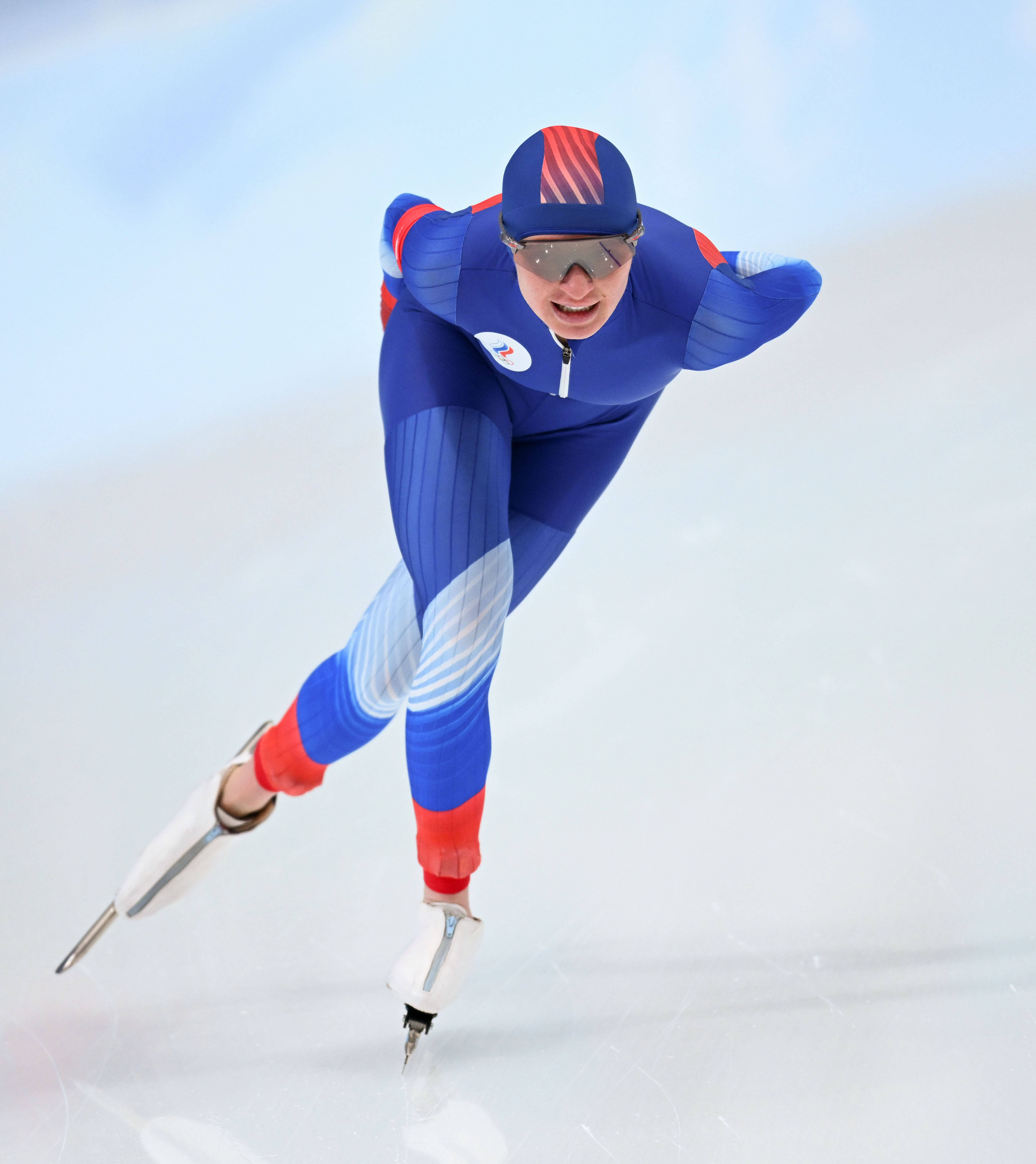 程婷婷 摄当日,北京2022年冬奥会速度滑冰女子5000米比赛在国家速滑馆