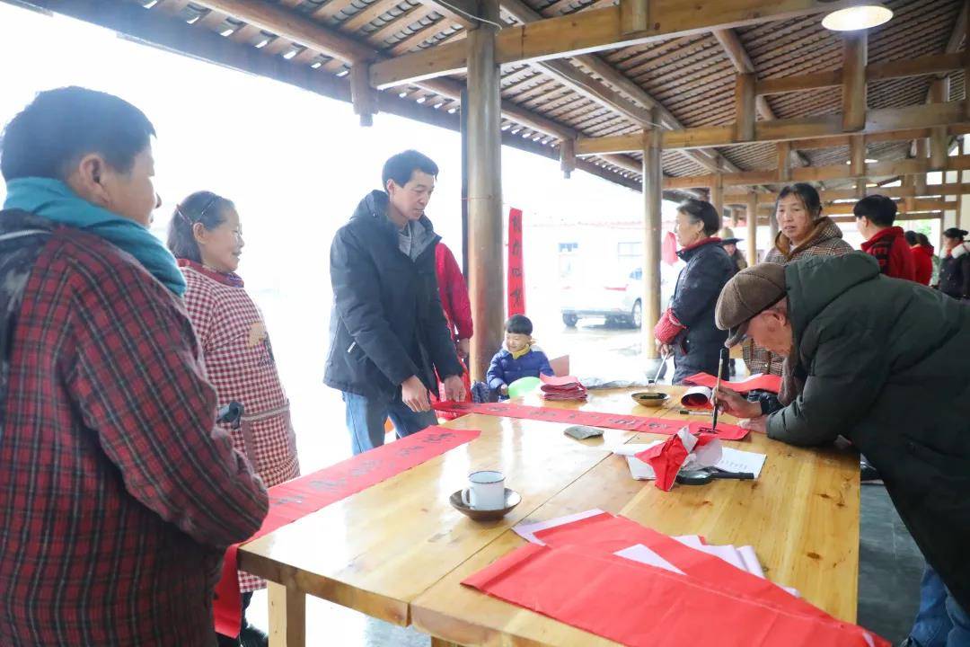 雨城区|雅安市雨城区塘坝村：用文化传承发展 让艺术点亮乡村?