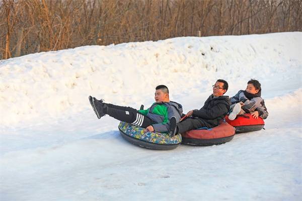 乐趣|河北滦南：体验滑雪之乐