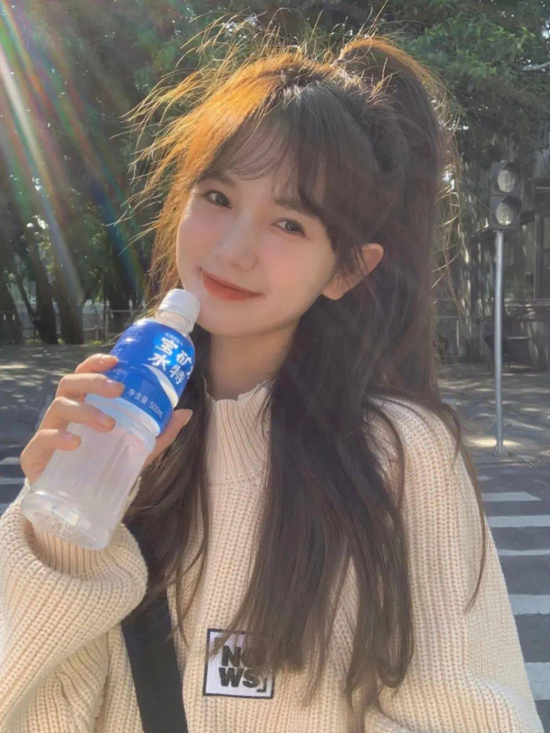 发型“换头”失败?Lisa这次真翻车了!