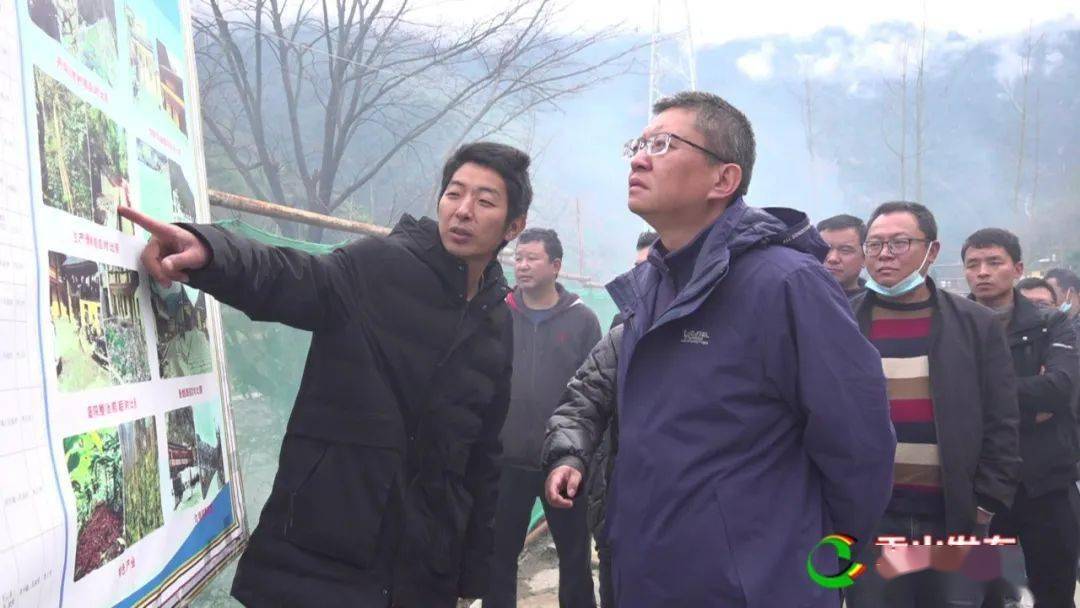 李勇调研现代化边境小康村项目建设_工作_贡山_任务