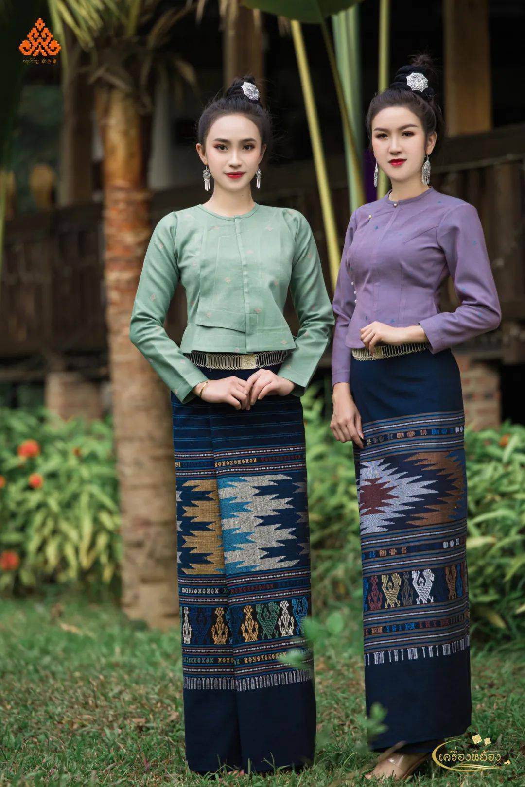 2022章芭傣服饰最新发布5美丽古朴而雅致的傣族传统服饰风采