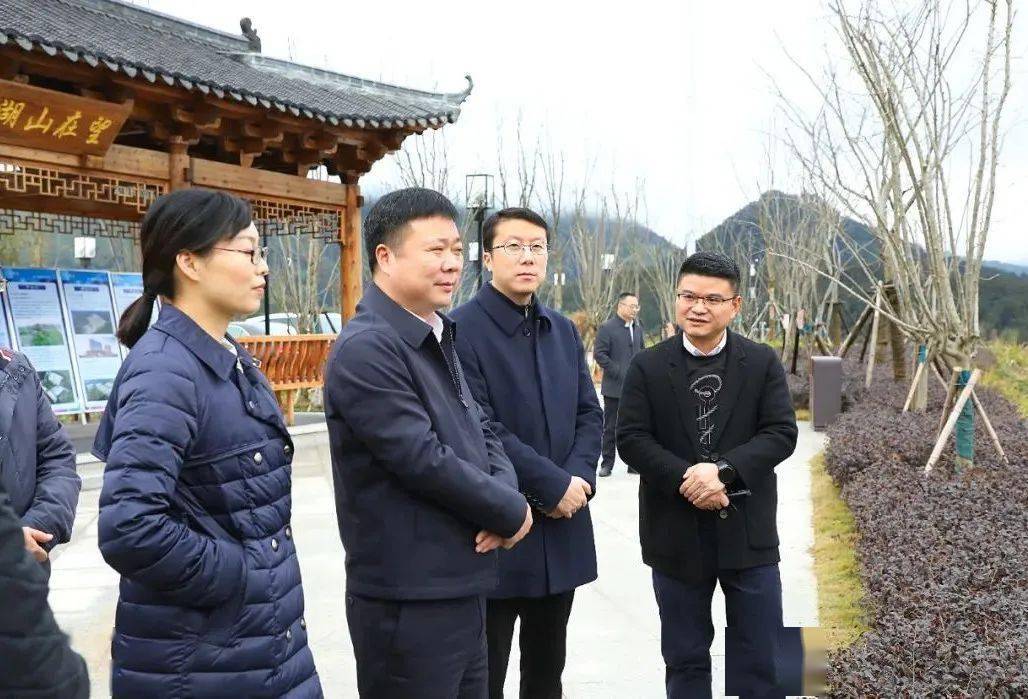 已入駐企業運營狀況等情況,聽取了鹿城-泰順山海協作產業飛地工作進展