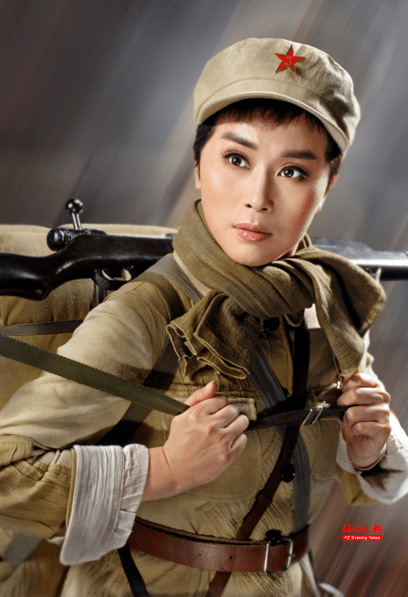 为民盟盟员周虹上央视一鸣惊人年度之夜晚会点赞